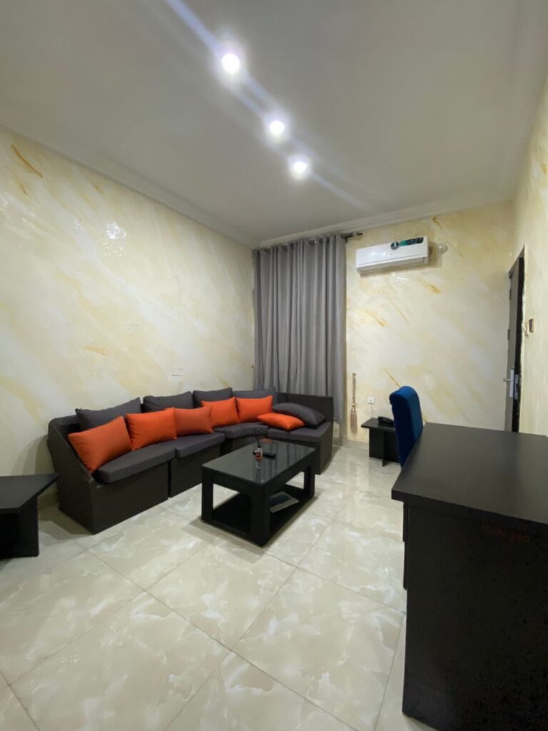 Gallery suite room 2