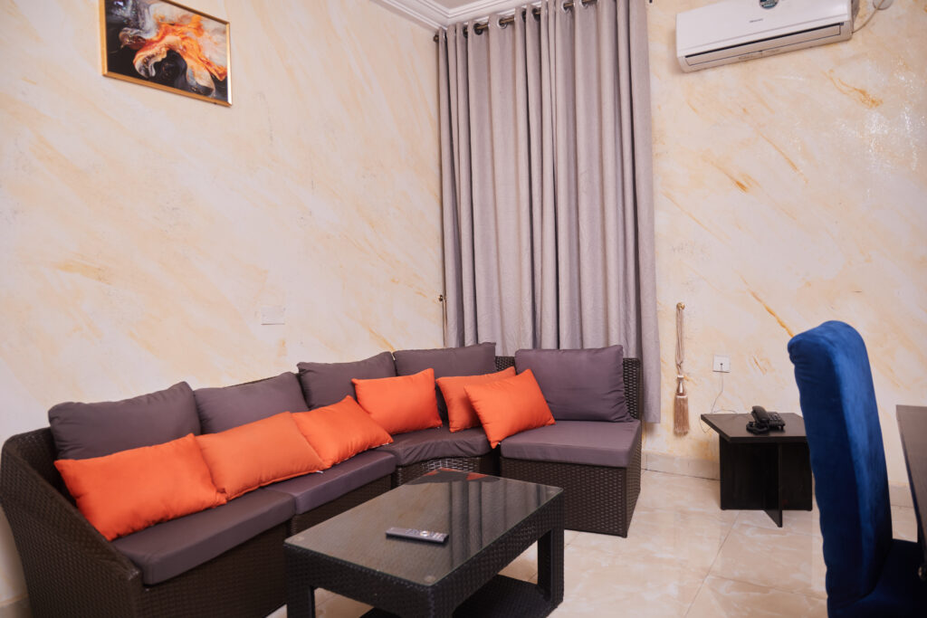 Gallery Suite Room IBKS Hotel